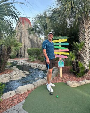 Rob Gronkowski Instagram - Finally made it back to Myrtle Beach! When I was a kid, my family and I went to Myrtle Beach for Easter vacation every year… for a decade straight! We loved how many putt putt courses there were, all the ice cream spots, and best of all, the beaches!! 🏖️ Being back there this week brought back so many wonderful memories, especially on the putt putt course, one of my all time favorite activities!!! ⛳️
