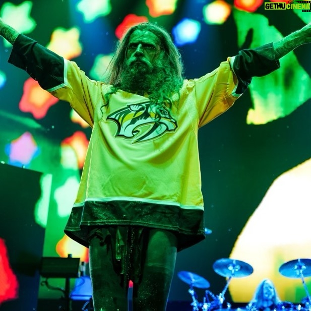 Rob Zombie Instagram - Yo Nashville! Thanks for the jersey! #robzombie #nasvillepredators