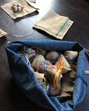 Robert Sheehan Instagram - Made seedballs! To give out this coming #fridaysforfuture in Toronto. Eeeazy peazy and good craic to make. Some potting soil, casting plaster, water and loads of native wildflower seeds and mix er all up in a big pot. Kudos to @oxr8d for the charming packaging. And you don’t have to bury JUST THROW EM! #helpthebees #pollinators