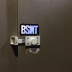Robert Sheehan Instagram - @bsmtspace 😈 #vandalism #constipation LARDO