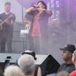 Roberta Miranda Instagram - Obrigada Arthur Alvim!! Delícia de público que amo!! @alinetorressp @culturasp @severinormoficial @paoloproducoes @celiamoratori