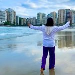 Roberta Miranda Instagram - Recebi de um professor PHD de COIMBRA ele disse “ uma preciosidade dessas vai ser difícil de ver” Para abrilhantar mais nossa @hebecamargooficial e @joana Logo à frente uma mudança física e estética Cabeça então mudou 220% nosso @nelsongoncalveseterno