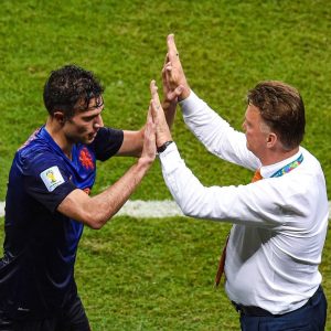 Robin van Persie Instagram - You got this, Louis! Stay strong 🧡💪