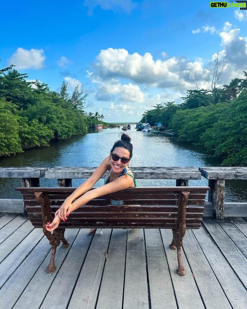 Rodrigo Santoro Instagram - A parte mais bonita da vida é caminhar e amadurecer contigo. A cada dia, me apaixono mais por quem você se torna. Feliz dia❤️