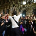 Rodrigo de la Serna Instagram - Imágenes del concierto de Tandil en el Teatro del Fuerte. Gracias @facucardellafotos por tanto.