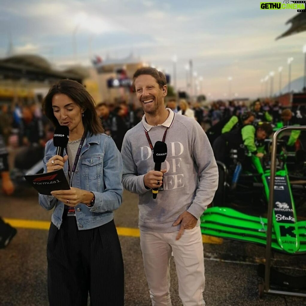 Romain Grosjean Instagram - Bahrain with @canalplus was very fun. Great to see so many familiar faces and friends in the paddock. @f1 doing an incredible job again