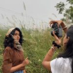 Roshini Haripriyan Instagram - Coming soon! @roshniharipriyan 🤎 VC @vasy_vendra 🔥 . . . . . #photooftheday #picoftheday #pinterest #portraitphotography #potraitshoot #photoshootbts #photographerlife #potraitphotography #field #femalephotographer #roshniharipriyan #btsvideos #behindthescenes #photographylovers #reelsinstagram #reels #cwc #vijaytvshow #vijaytelevision #cookwithcomali #trend #trending #instagood #instareels Chennai, India