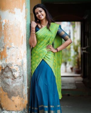 Roshini Haripriyan Instagram - Pachaaaa !!♥️♥️

Outfit @ivalinmabia 
Photography @rightfilmer 

#cookwithcomali #cookwithcomali3
#roshni #roshniharipriyan