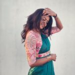 Roshini Haripriyan Instagram - serenity ♥️ Gorgeous outfit @aroaha_designstudio #cookwithcomali #cookwithcomali3 #roshni #roshniharipriyan Chennai, India