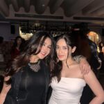 Roshni Walia Instagram - Tag your bestie 🤪 . . . . #reels #bestfriends #relatable #bffs #explore #roshniwalia #jannatzubair #instagram #foryou 🔚