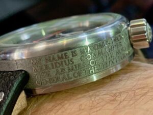 Russell Crowe Instagram - What a thing of beauty ... designed by @giulianomazzuoli 
Look what is engraved into the case ...