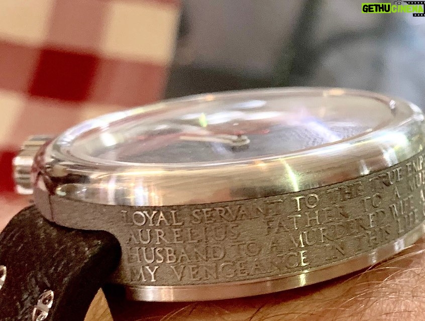 Russell Crowe Instagram - What a thing of beauty ... designed by @giulianomazzuoli Look what is engraved into the case ...