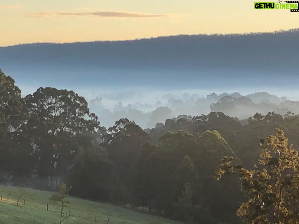 Russell Crowe Instagram - This was my morning . Seems selfish not to share. No filters just an iPhone and magic hour and Australia