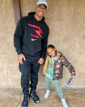 Russell Wilson Thumbnail - 310.6K Likes - Top Liked Instagram Posts and Photos