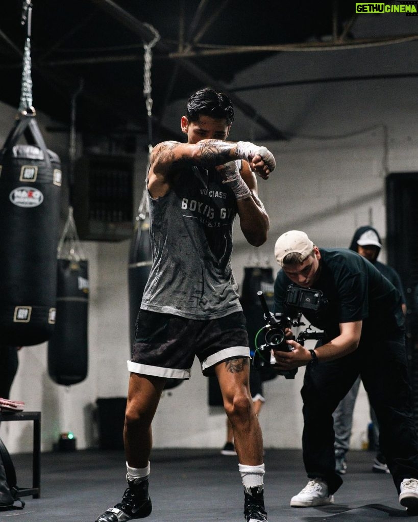 Ryan Garcia Instagram - Turn up the focus! Turn up the volume 🥊🔥 December 2nd is right around the corner!! Get your tickets 🎟️ link in my bio. ALSO LIVE ON DAZN go download and subscribe so you don’t miss it. HOUSTON LETS GO Dallas, Texas