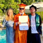 Ryan Phillippe Instagram - homeschool graduation feat. @matt_sinn & @benmassing reese w the cap grab 😂 (i played principal)