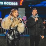 Ryan Seacrest Instagram – A little chilly in Times Square but we’re warmin’ up 🎤 Rehearsals are underway for @RockinEve

Watch it all TOMORROW night on @abcnetwork or listen to it on @iheartradio