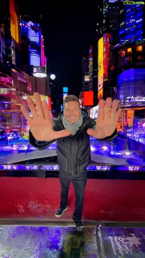 Ryan Seacrest Instagram - We’re taking off to 2024 ☄️ Tune into @RockinEve TOMORROW at 8/7c on @abcnetwork or listen on @iheartradio #RockinEve Times Square