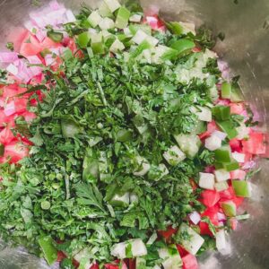Ryan Seacrest Instagram - Let’s eat. Improvising on this #tacotuesday with tortilla wrapped tofu, tomatoes, onions, cucumbers and herbs