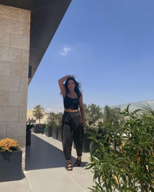 Saba Mubarak Instagram - Hi .. I’m here just living the moment letting myself be..