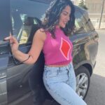 Saba Mubarak Instagram - Happy Friday everyone 🦄 يجب اذكر كل اصحابنا و جمهورنا في #السعودية و#الكويت #بنات_عبدالرحمن @daughters_of_abdulrahman صار بالسينما عندكم روحو شوفو الفيم و احكولي رأيكم