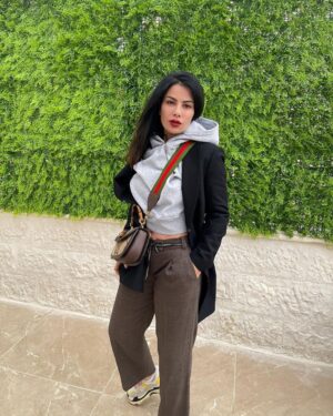 Saba Mubarak Instagram - اخر ايام الشتوية ❤️