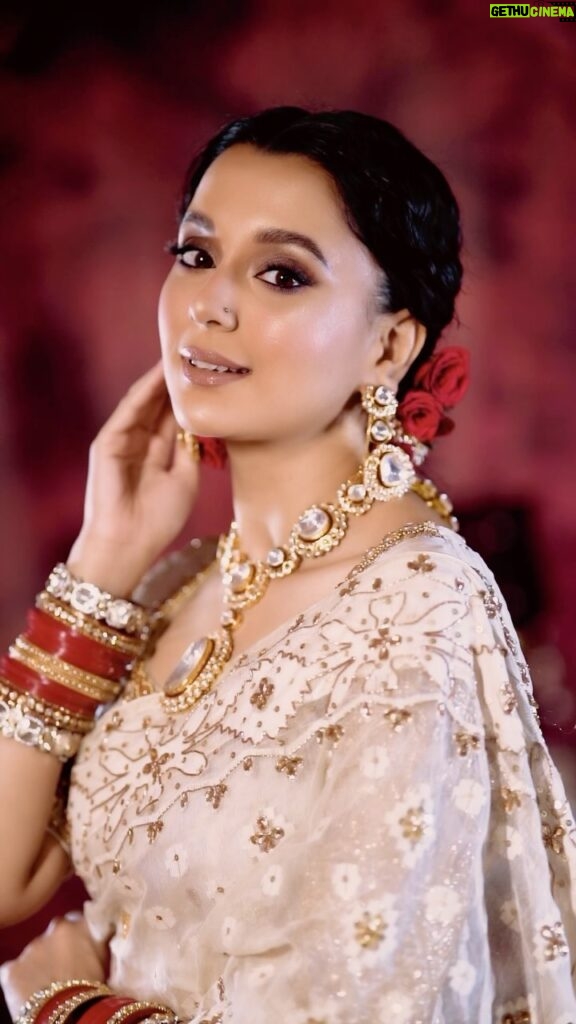 Sabila Nur Instagram - ⚜Aura ⚜ Radiating beauty and timeless allure Sabila Nur, adorns a classic jamdani saree with a delicate zardosi work all over. The ivory masterpiece has been paired with a regal blouse makes an enduring vision on the gorgeous actress. Makeover: Zahid Khan Bridal Makeover Jewellery: Zahid Khan Bridal Collection 🔲 Available in stores and online! 🔲 Shipping Worldwide! 🔲 Cash on delivery available inside Dhaka city! 📞 For any queries please inbox us or call us here at this number +8801304043264 ___________ V I S I T N O W Shop: 111 Rupayan Shopping Square Bashundhara Residential Area © All rights reserved by AUDRIANA EXCLUSIVES