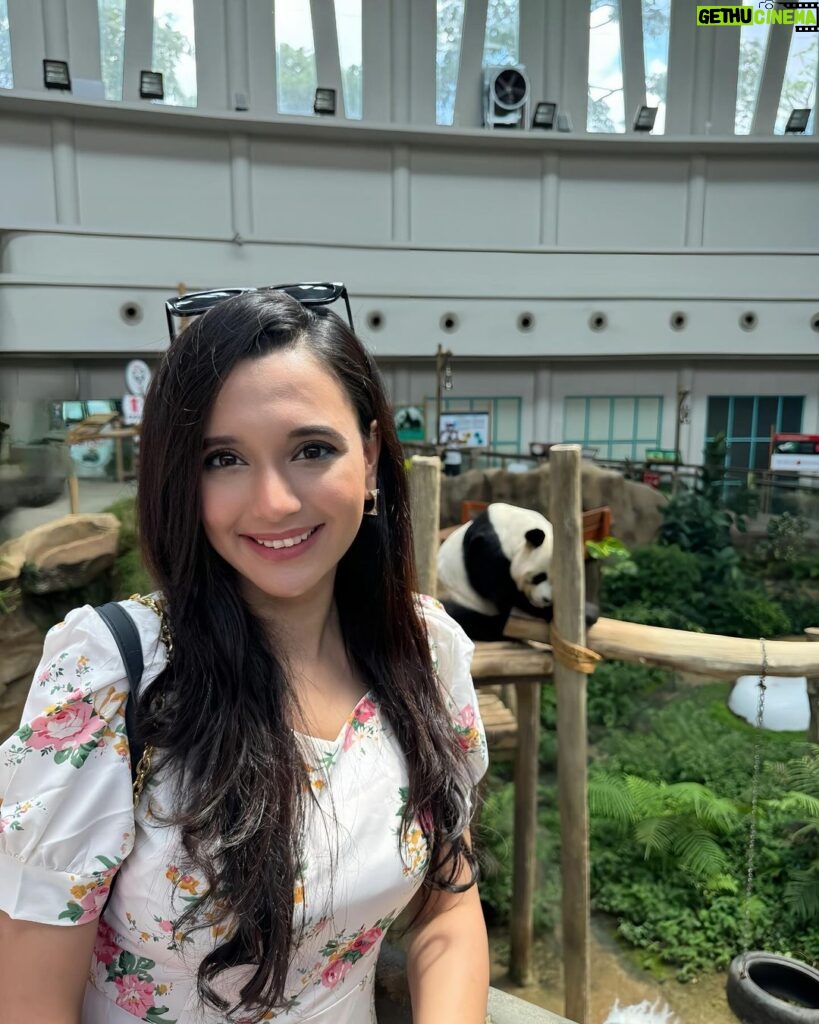 Sabila Nur Instagram - Panda is my spirit animal 🐼💕 Selangor Malaysia.