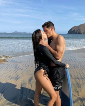 Sabina Hidalgo Instagram - feliz cumple al hombre de mi vida. 
te amo tepita <3