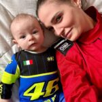 Sabrina Cereseto Instagram - Fate largo al nuovo pilota! BEEP BEEP. Accompagnato dalla sua sexyssima, bellissima e simpaticissima meccanica di fiducia! 😂