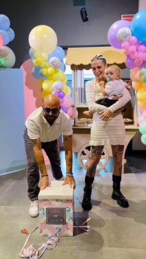 Sabrina Cereseto Instagram - Ti aspettiamo 🌈 del nostro cuore…. 🥹🥹🥹