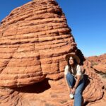 Sabrina Seara Instagram - Quien canta ? 🎶 … Morena mía Si esto no es felicidad Que baje Dios y lo vea, y aunque no se lo crea Esto es gloria 🎶 #ValleyofFire #noseaslocachica #ᴍᴏɴᴀᴛʀᴇᴜɴɪᴏɴ #lasvegasstrip Valley of Fire, Nevada