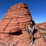 Sabrina Seara Instagram - Quien canta ? 🎶 … Morena mía Si esto no es felicidad Que baje Dios y lo vea, y aunque no se lo crea Esto es gloria 🎶 #ValleyofFire #noseaslocachica #ᴍᴏɴᴀᴛʀᴇᴜɴɪᴏɴ #lasvegasstrip Valley of Fire, Nevada