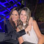Sabrina Seara Instagram - Cuantos años creen que ha pasado de una foto y otra ? ✔️7 años ✔️14 años ✔️3 años MI BFF hizo un viaje fugaz de Miami a Ciudad de México a sacar su pasaporte 🇻🇪 y yo me la disfruté al máximo Gracias por enseñarme que los amigos son la familia que uno escoge 🤍 @irenetorresphotography Mexico City, Mexico
