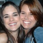 Sabrina Seara Instagram - Cuantos años creen que ha pasado de una foto y otra ? ✔️7 años ✔️14 años ✔️3 años MI BFF hizo un viaje fugaz de Miami a Ciudad de México a sacar su pasaporte 🇻🇪 y yo me la disfruté al máximo Gracias por enseñarme que los amigos son la familia que uno escoge 🤍 @irenetorresphotography Mexico City, Mexico