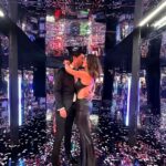 Sabrina Seara Instagram - Ayer no solo celebramos el AMOR 🩷 celebramos el estreno de la nueva producción de mi #noseaslocochicoo @danielelbittar #elamornotienereceta en la que es protagonista y no puedo estar más orgullosa de él 🎬 No se pueden perder esta gran producción de @juanosorio.oficial @ericmorales dónde también saldré como invitada especial ✨8:30 por el canal de las estrellas ✨ Proud of you baby @danielelbittar Stylist: @kikehernandezv Look: @carlotinaclothing Tambien la espera con ansias ?