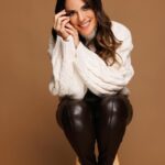 Sabrina Seara Instagram - Cuál es para foto de perfil? Es que todas me gustan @elizabethmua eres increíble 📸 Aunque con el nuevo look me tocan nuevas fotos 😜