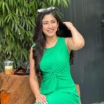 Safa Kabir Instagram - Green: The color of growth and renewal, green speaks to Virgo's love for nature and its healing properties. So I chose to start my 1-01-2024 wearing green. Happy new year everyone ❤️