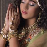 Safa Kabir Instagram -