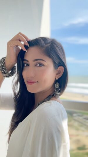 Safa Kabir Instagram - 🤍