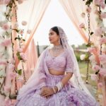 Safa Kabir Instagram - In a mood of looking Fabulous on my Glamorous production. LoveBuzz Directed by @kajalarefinome Character name- Ira I’m Wearing @anzara.official Jewelry by Pink Pearl @boomfilmsofficial @club11entertainment