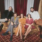 Salih Bademci Instagram - THE GANG! @netflixturkiye #kulüp Röportaj: @meldanar13 Fotoğraf: @karademirburcu / @ppristanbul Moda Direktörü: @asilasli Moda Editörü: @ibrahimduman.id Saç: @remziates hrnates Makyaj: @melisilkkilic Fotoğraf Asistanları: @griekran @furkanpl04 @furcantplay Moda Ekibi: @damlareisoglu @vedatesendere @dilara_vurall @furkancelik3 Makyaj Asistanı: @katibeaydin Video: @hakansozmen Video Asistanı: @kuzey.saroglu Prodüksiyon: @zaltinkut @ayse_tuncay / @ppristanbul @elleturkiye Istanbul, Turkey