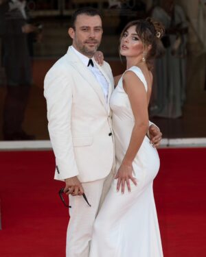 Salih Bademci Instagram - #venezia80
Styling: @serdaruzuntas @srserdarmilano 🙏🔥
💍: @bulgari
w.@melisssezen & @lexusturkiye