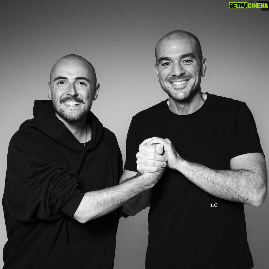 Salvatore Cinquegrana Instagram - Io e @onemoretimepodcast , in bianco e nero così è più serio