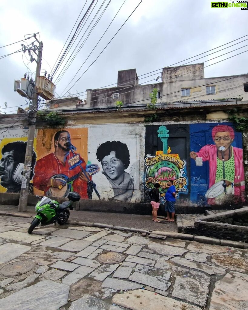 Salvatore Esposito Instagram - Dia 6 : Rio de Janeiro 🇧🇷 Il clima non riesce ad oscurare la bellezza e la potenza di una città ricca di contraddizioni ma magica. Rio de Janeiro, Brasil