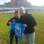 Salvatore Esposito Instagram - 11 stagioni 433 presenze 122 goal 93 assist Avrei voluto vederti vincere lo Scudetto , te lo saresti meritato anzi ce lo saremmo meritati dopo questi 10 anni . Ma ogni tifoso del @officialsscnapoli oggi ha solo due parole da dirti ... Grazie mille @lorinsigneofficial . Grazie mille capita' 💙 #ForzaNapoliSempre Stadio Diego Armando Maradona