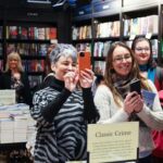Sam Heughan Instagram - Thanks to everyone who braved the dreich Scottish weather to come visit @waterstonesgla !🙌 Signed a bunch of “Clanlands in New Zealand”. Also a huge thank you to the brilliant staff for making us so welcome. Lovely to meet you all and a very Merry Xmas!xxx