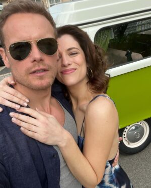 Sam Heughan Instagram - BTS “The Couple Next Door” 
❤️🖤

Thank you for tuning into the first two eps, it was a great success! The drama continues next week @channel4 or catch the whole series to stream on #more4 
X