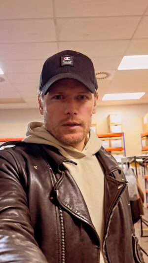 Sam Heughan Instagram - Entering the FINAL season….

@outlander_starz 

🥺
(But still PLENTY to look forward to S7!)