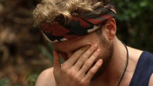 Sam Thompson Instagram - All the emotions when Pete surprised Sam. Was it your favourite episode of the series? 💫🫶🏻 #imaceleb